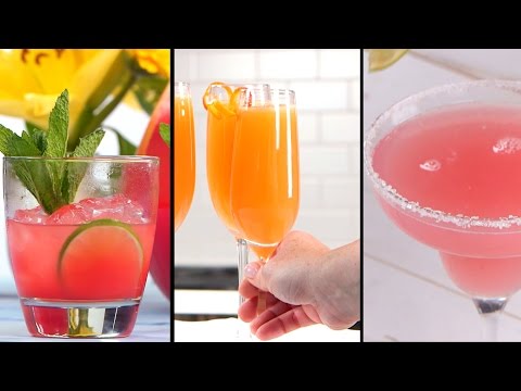 shower-cocktails-for-the-bride-whose-signature-colors-are-blush-and-bashful