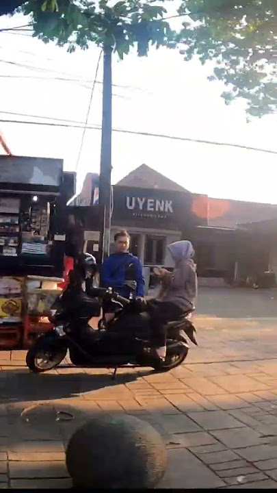 SEPI! situasi sore 9 Square bandung dekat javan steak