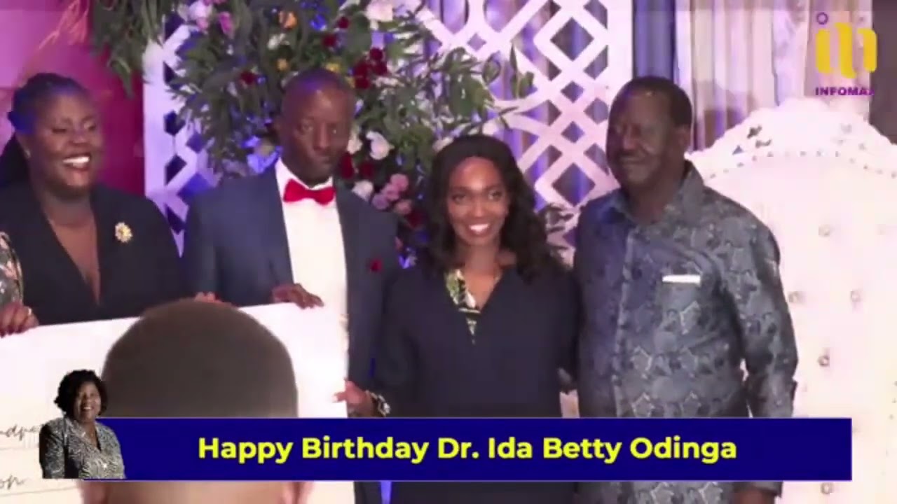 Дочь Раилы Одинги, Винни Одинга, одаривает свою маму 1 миллионом кенийских шиллингов в честь ее д...