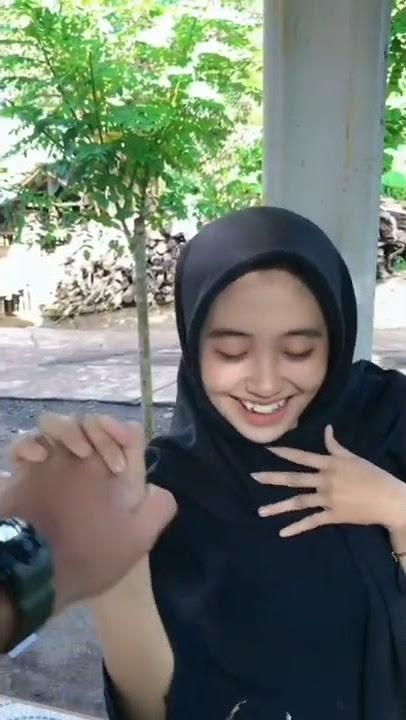 goyang tangan viral tiktok DJ menimisu