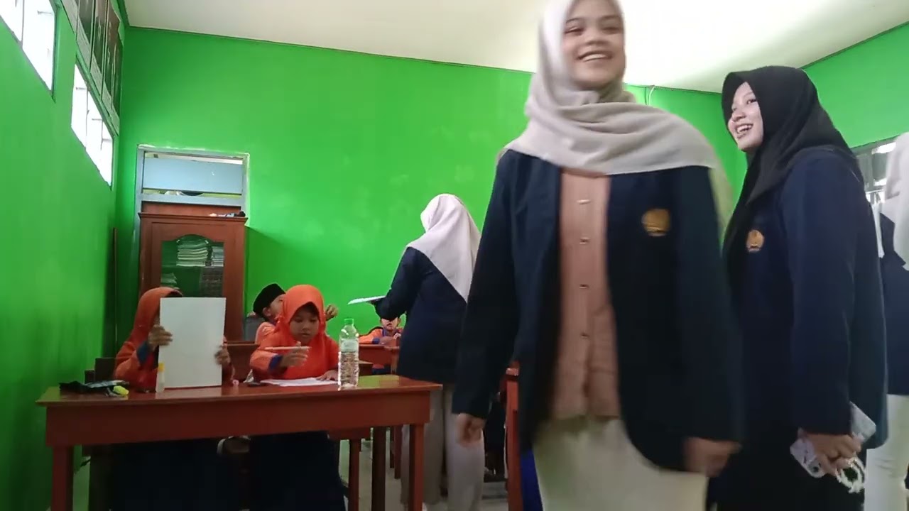 Video UNESA 5 di MIN 2 Ngawi