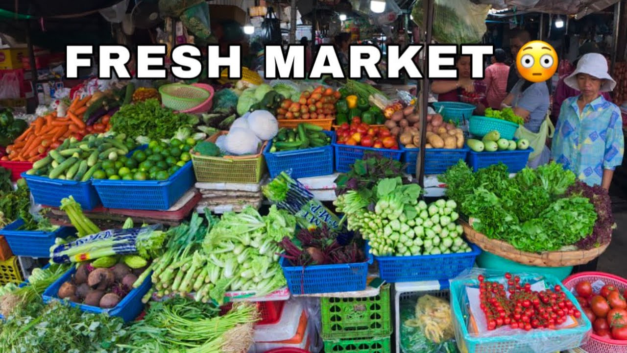 Phnom Penh City Walk | Markets, Streets & Local Life 🚶‍♂️