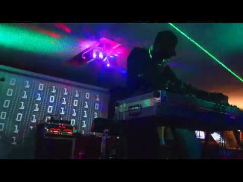 Tonton COMPACTOR: PERIPHERAL INTERFACE CHAIN - LIVE @ HOUSE OF TARG 07.21.17 di YouTube Tonton COMPACTOR: PERIPHERAL INTERFACE CHAIN - LIVE @ HOUSE OF TARG 07.21.17 di YouTube