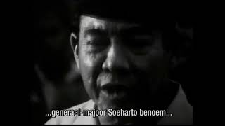 Presiden/ Panglima Tertinggi ABRI Sukarno mengangkat MayJend Suharto menjabat Men PangAD