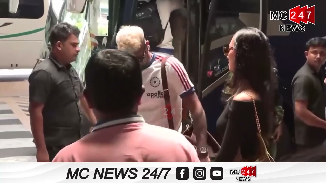 ਪਾਕਿਸਤਾਨ ਨੂੰ ਹਰਾਉਣ ਤੋਂ ਬਾਅਦ Colambo ਤੋਂ ਰਵਾਨਾ ਹੋਈ ਭਾਰਤੀ ਕ੍ਰਿਕਟ ਟੀਮ, Fans ਖਿੱਚ ਰਹੇ ਫੋਟੋਆਂ