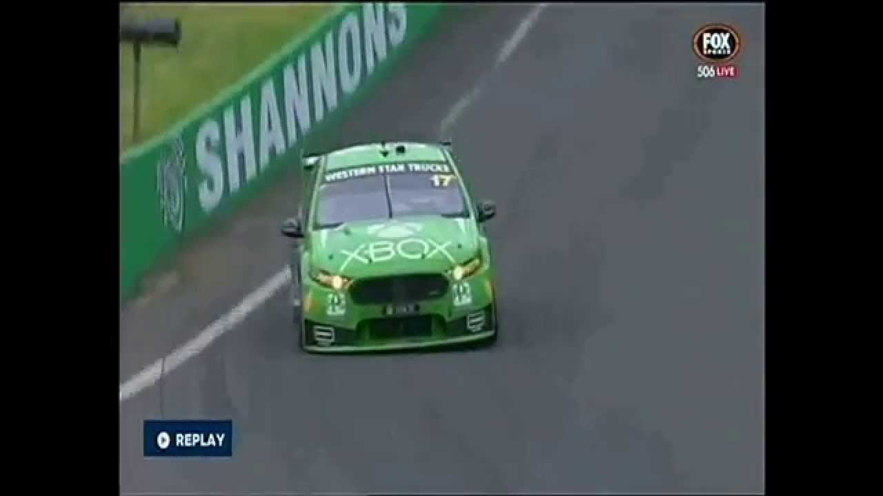 Scott Pye Kills Another Car Bathurst 1000 in 2015
