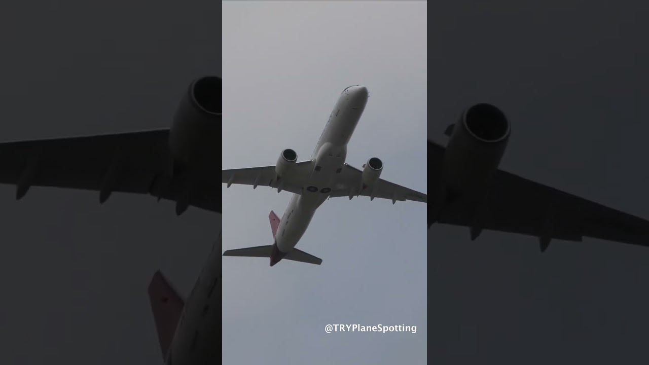 Mitsubishi SpaceJet M90 [JA26MJ] Take off NKM/RJNA RW16 