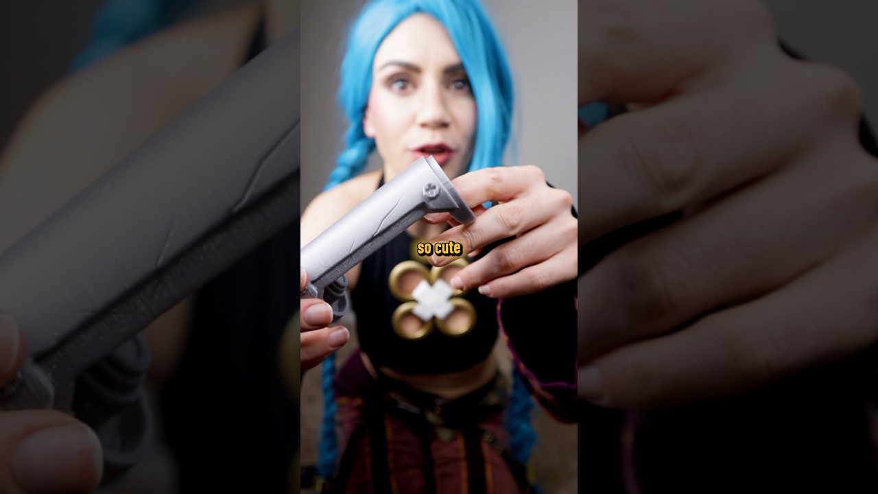 🤯 i have a secret... 🤯 #cosplaytutorial  #diycosplay #cosplayprop #cosplaydiy #jinx