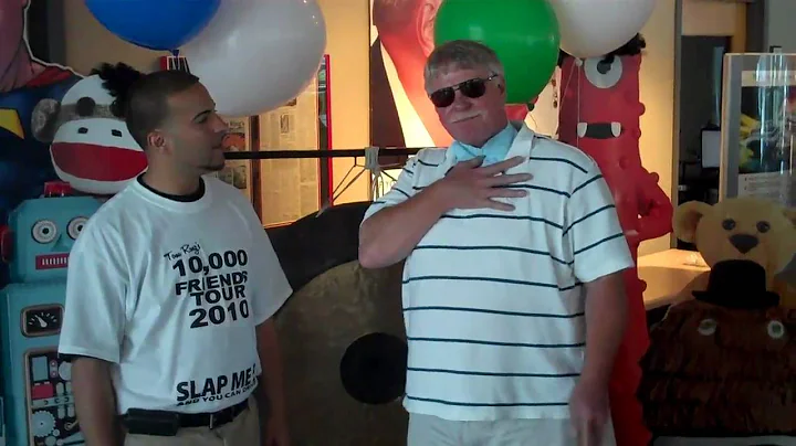 Tom Ring Congratulates Wayne Nobles! 2010 Kia Fort...