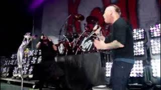 Korn - A Different World (Feat. Corey Taylor) (LOUDER THAN LIFE FESTIVAL)