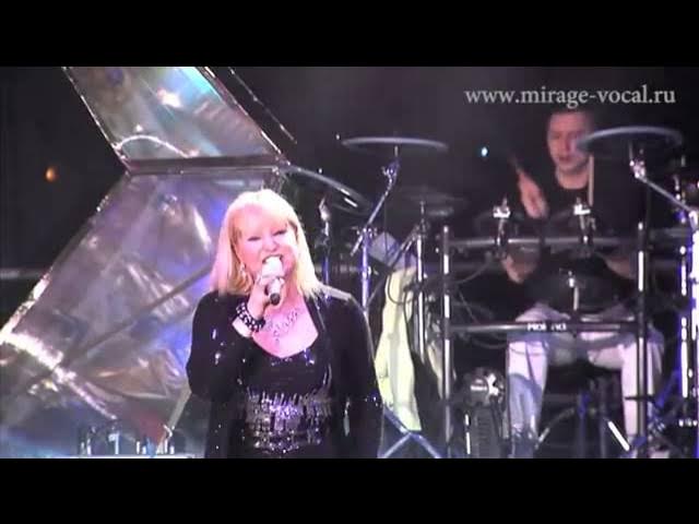 Kiyim galereyasida jinsiy aloqa