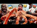 DELICIOUS GIANT KING CRAB - (VIRAL) WHITE HOUSE CHEF COOKS FOR 2 CONVICTED FELONS - MUKBANG