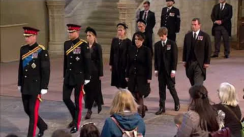 VIDEO | Prince William, Prince Harry, Queen Elizab...