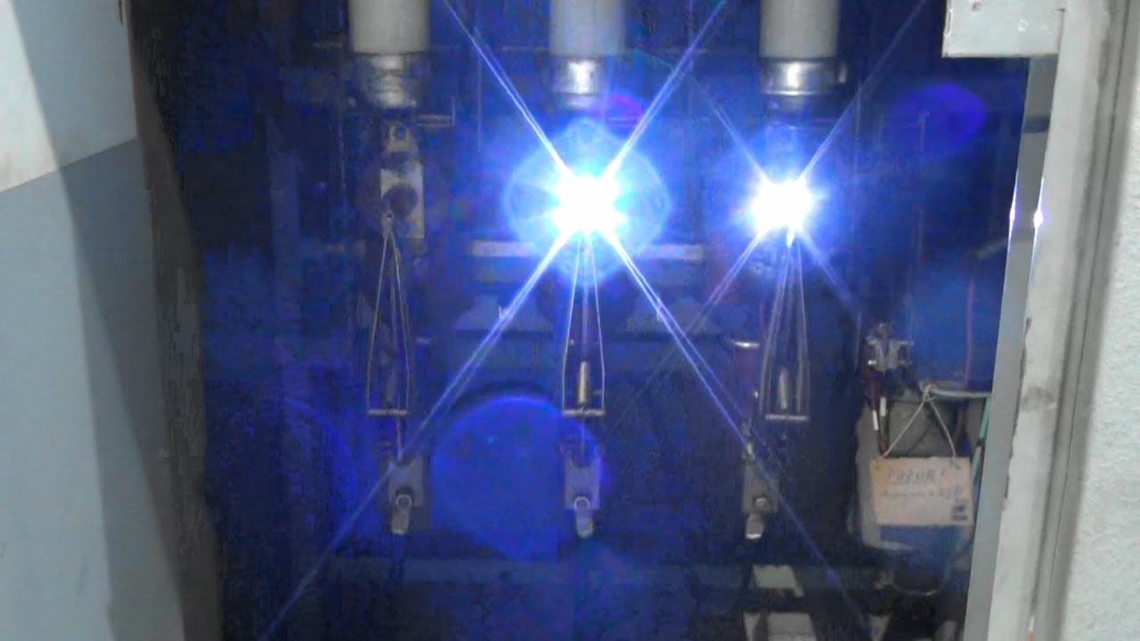 6,3kV switch turning on & off PFC capacitor - YouTube