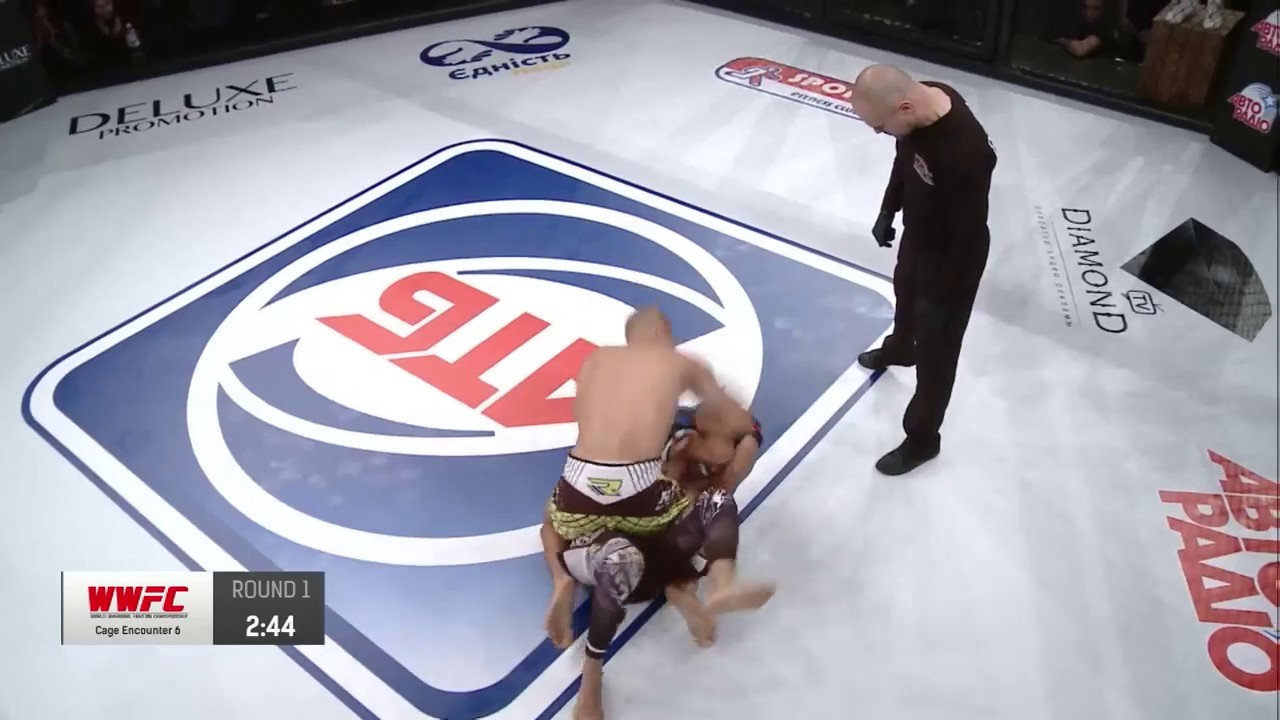 Artyom Gordienko TKO Ground-n-Pound