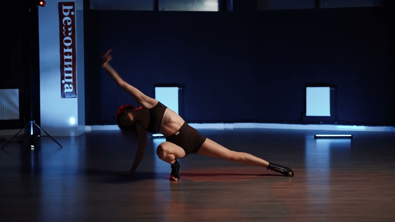 Britney Spears - Oop i did it again - Dance Choreography