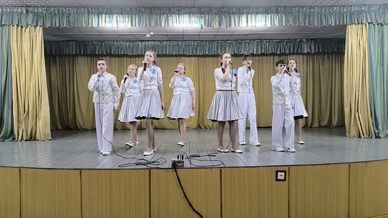 Вок ансамбль "Фьюжн" Образцовой студии "Элегия" ГУО "Белорусскоязычная гимназия №2 г. Борисова"