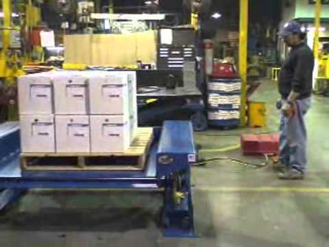 Vestil Pallet Dolly - 4000-Lb. Capacity, 36in x 36in., Model# DOL-3636-6T