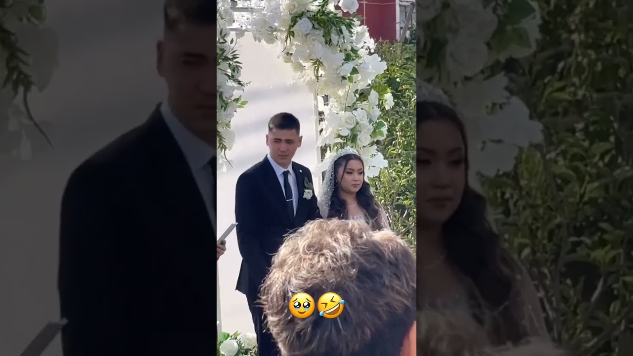 Зачем он плачет ? 