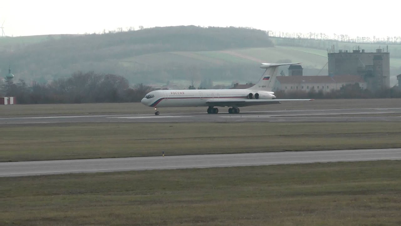 IL-62M take off Special Flight Unit Rossiya RA-86540