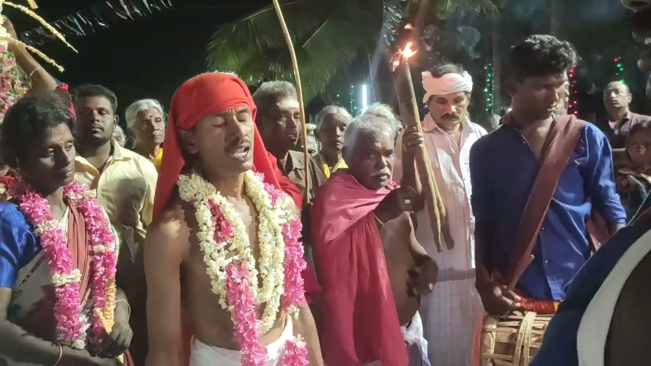 வெள்ளோடு,மோளிப்பள்ளி ஸ்ரீ அண்ணமார் சுவாமி, பெரியகாண்டியம்மன் திருக்கோயில் (கரக பூஜை)