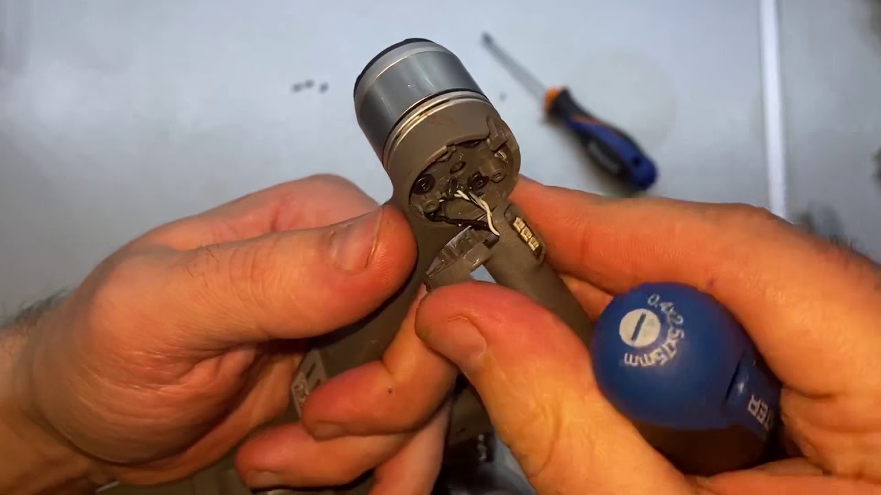 Шприцевание подшипников моторов дрона DJI mavic 2 pro/zoom . Repair ...