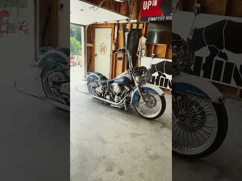 (SOLD) 2005 Softail Deluxe for sale!#harleydavidson #airsuspension #cholo #vicla #softaildeluxe