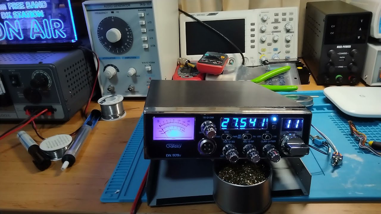 Installation of a Lescom LC35 128 expansion kit. Into a Galaxy DX 979f.