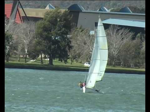 Sailing - two Magic 25's on Lake Burley Griffin - YouTube
