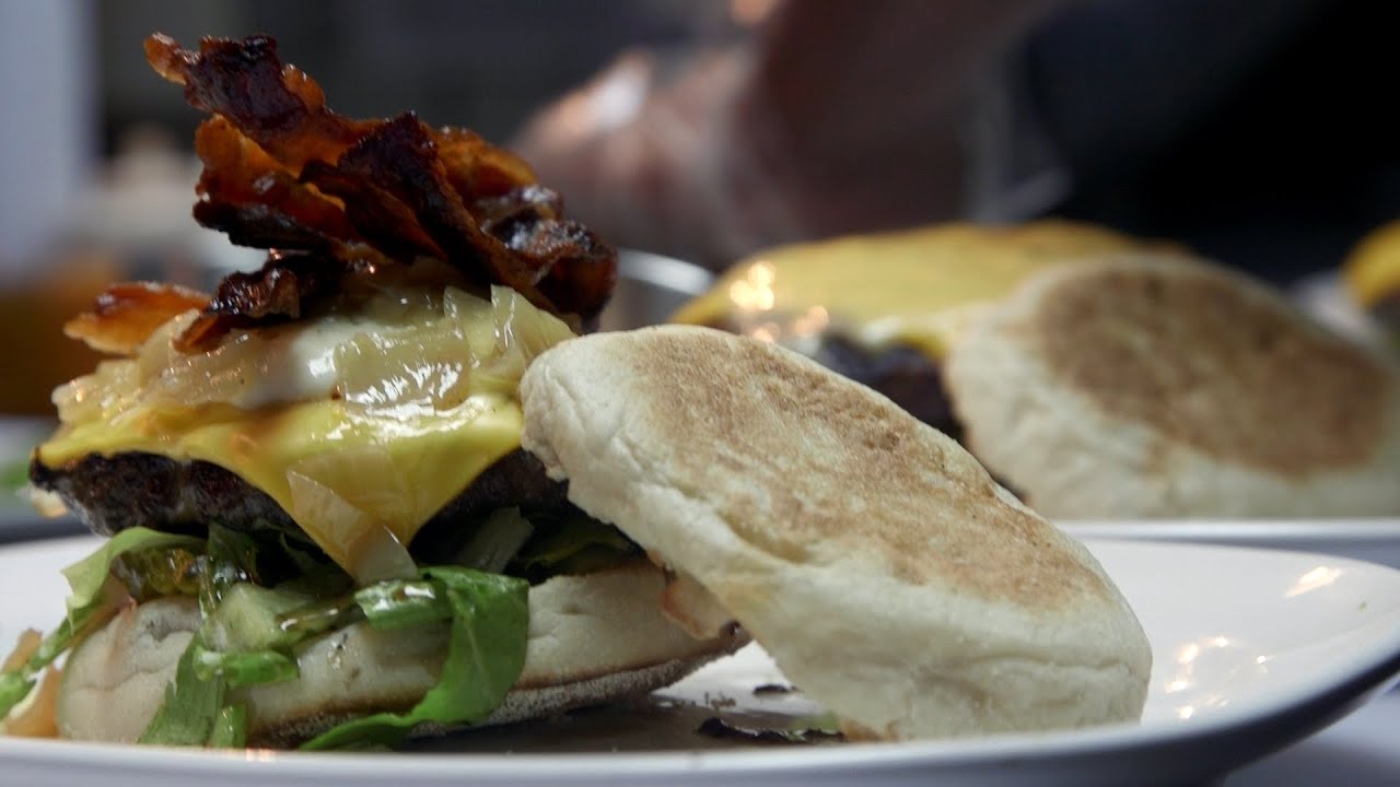 Saudi Arabia's Burger Boom... and Obesity Epidemic