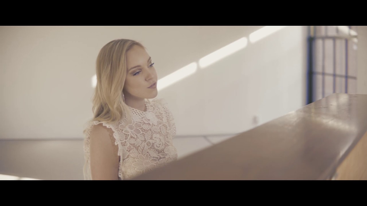 Girls Just Wanna Have Fun - Cyndi Lauper (Heather Janssen Cover)