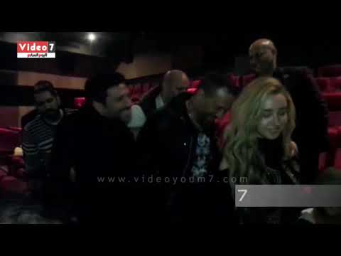 شاهد قبلة رومانسية بين حسن الرداد وايمي سمير غانم ف العرض الخاص لفيلم عقدة الخواجة
