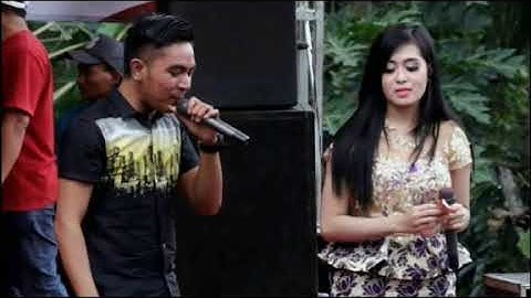 Jangan tinggalkan aku Elis santika & Gery mahesa New Pallapa