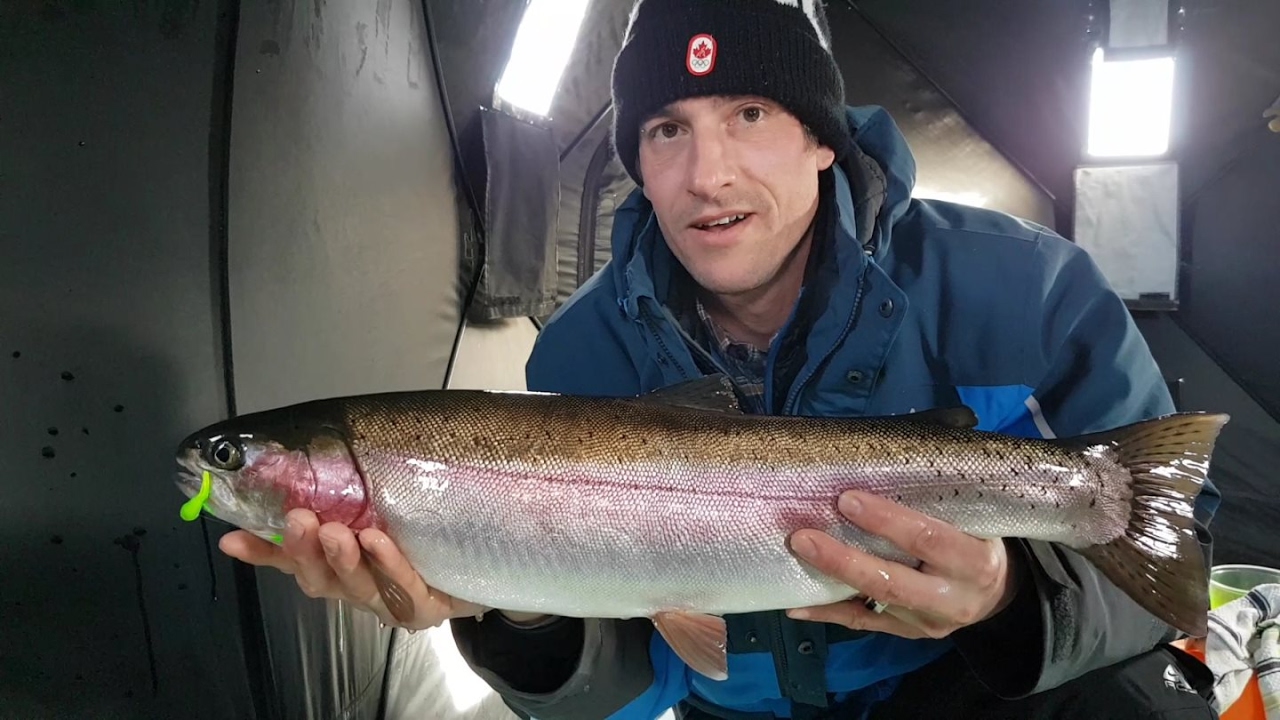 3 Lakes 3 Species 3 Days Ice fishing tours Canada 