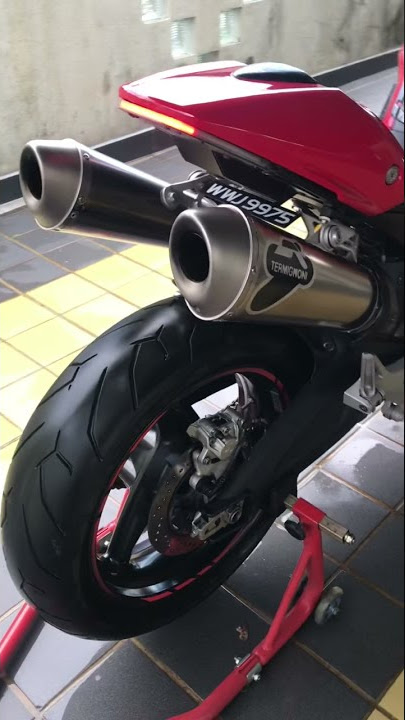 Suara knalpot Termignoni saat idle ducati monster 795 clip on cafe racer