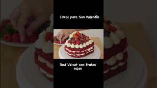 Red Velvet con frutos rojos