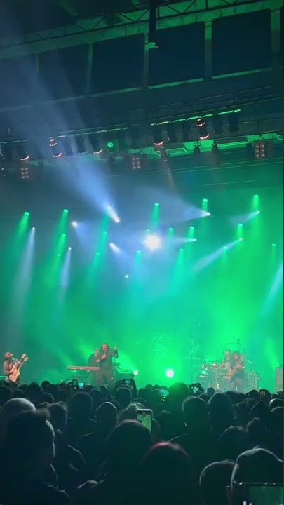Sons of Apollo live at São Paulo part 1