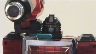 Video review of the Toys R Us Exclusive Commemorative Edition "Perceptor"