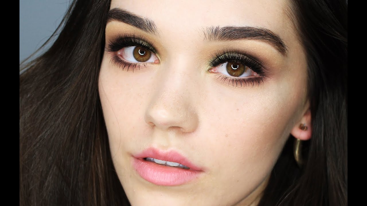 Soft Smokey eyes + Lip Monthly september