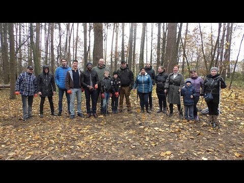Житомир.info | Новости Житомира: Житомирський картонний комбінат разом із мешканцями мікрорайону провів осінню толоку Житомир.info | Новости Житомира: Житомирський картонний комбінат разом із мешканцями мікрорайону провів осінню толоку