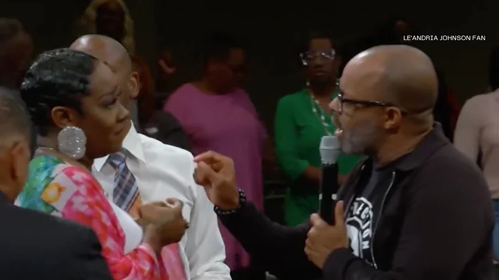🙌🏾🙏🏾Pastor prays for Le'Andria Johnson🙌🏾🙏🏾🙏🏾