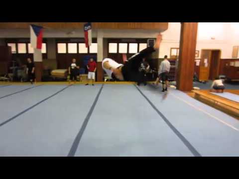 Amar Striking'Z - Tricking in Prague