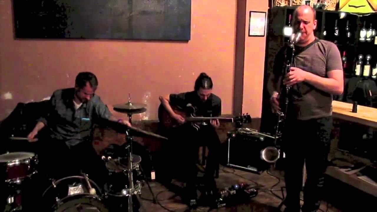 SIERPE (Josh Sinton, Álvaro Domene, Devin Gray) at 65 Fen, Brooklyn.  (1/2)