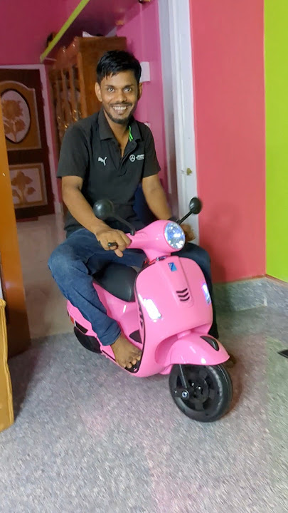 Mini Vespa Scooter unboxing and fittings 😳