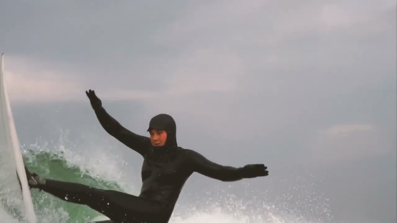 Other Land trailer : She Surfs Film Tour 22