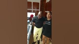 . “Quiéreme”. Yanet KantAlma em entrevista na Radio Mais com Salú Gonçalves.🇦🇴🎶🇨🇺