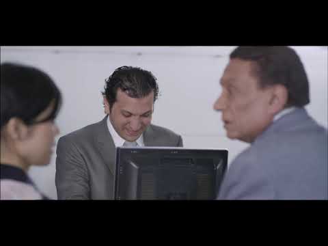 شوف الزعيم عادل إمام وهو بيتكلم اليابانية بطلاقه السفير حازم غربال العراف