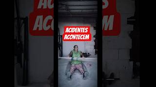 CUIDADO NO TREINO! #treinoemcasa #todocuidadoepouco #cuidado #perigo #atenção #shorts