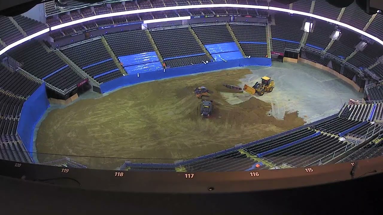 Time-lapse: Monster Jam 2022