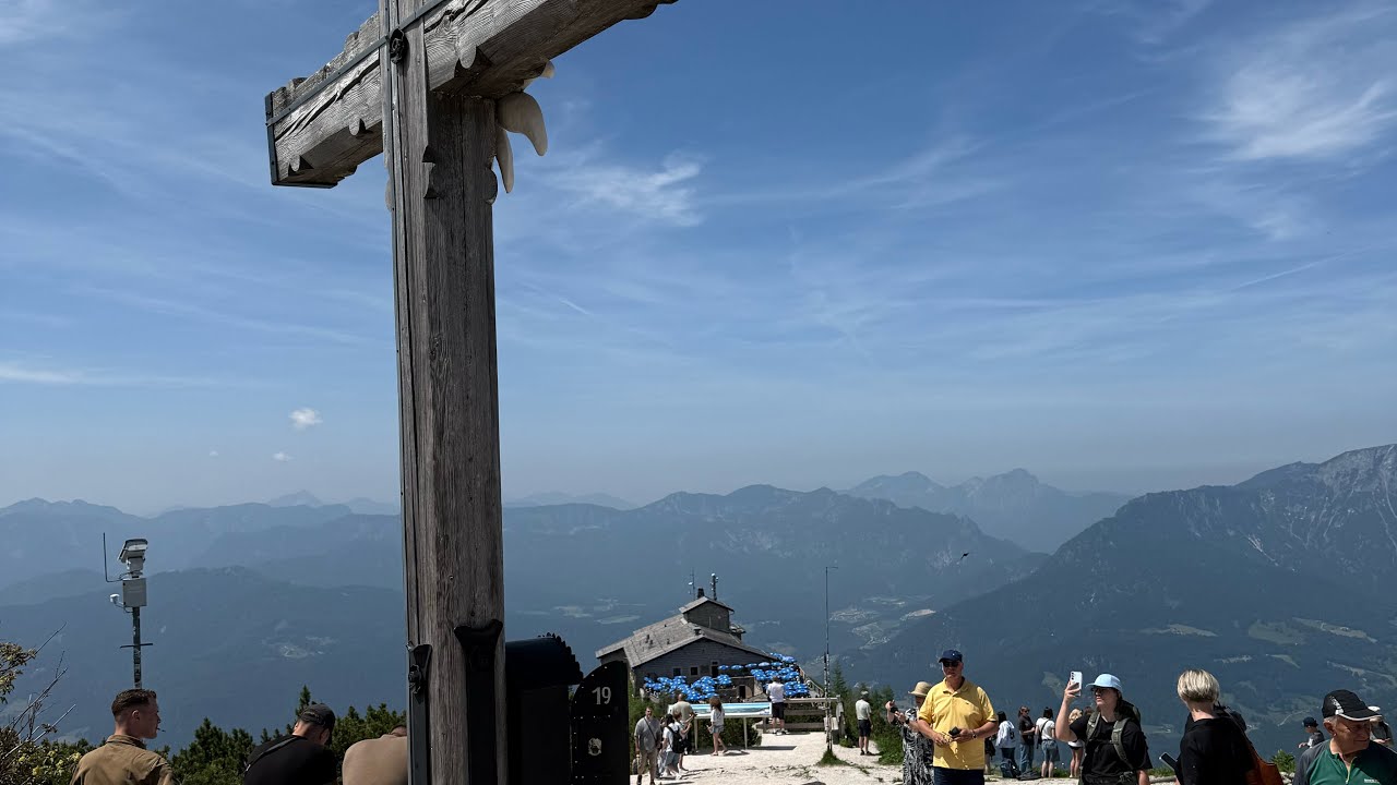 Hiking to Eagle’s Nest | Kehlsteinhaus Berchtesgaden Germany 🇩🇪🌲🌲